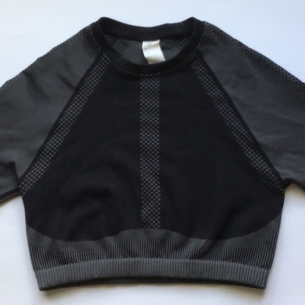Fabletics Jessie Seamless Crop Top